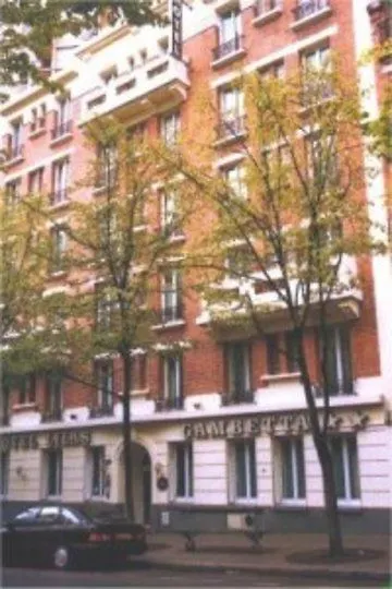 Hipotel Lilas Gambetta Paris