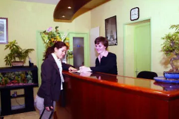Hipotel Lilas Gambetta Paris 3*,