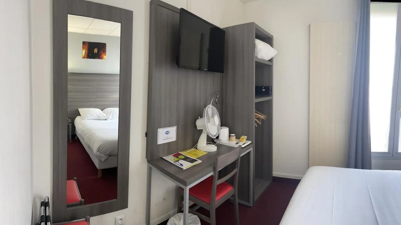 Szálloda Hipotel Lilas Gambetta Párizs