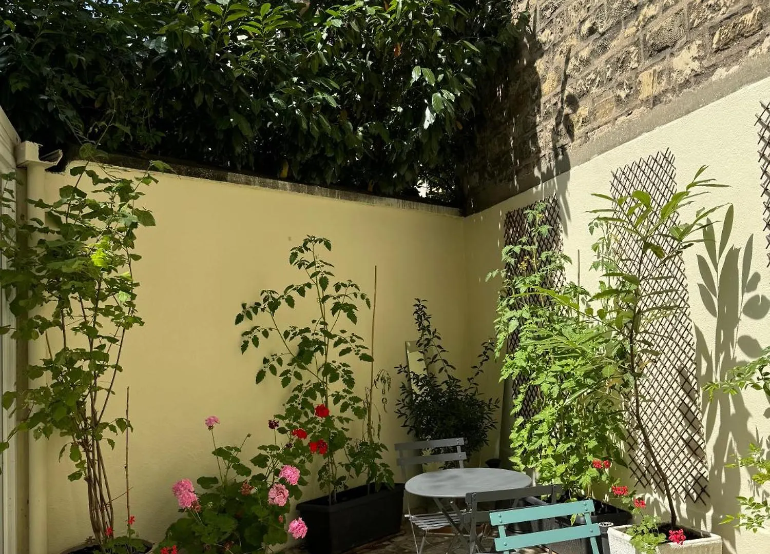 *** Hotel Hipotel Lilas Gambetta Paris France