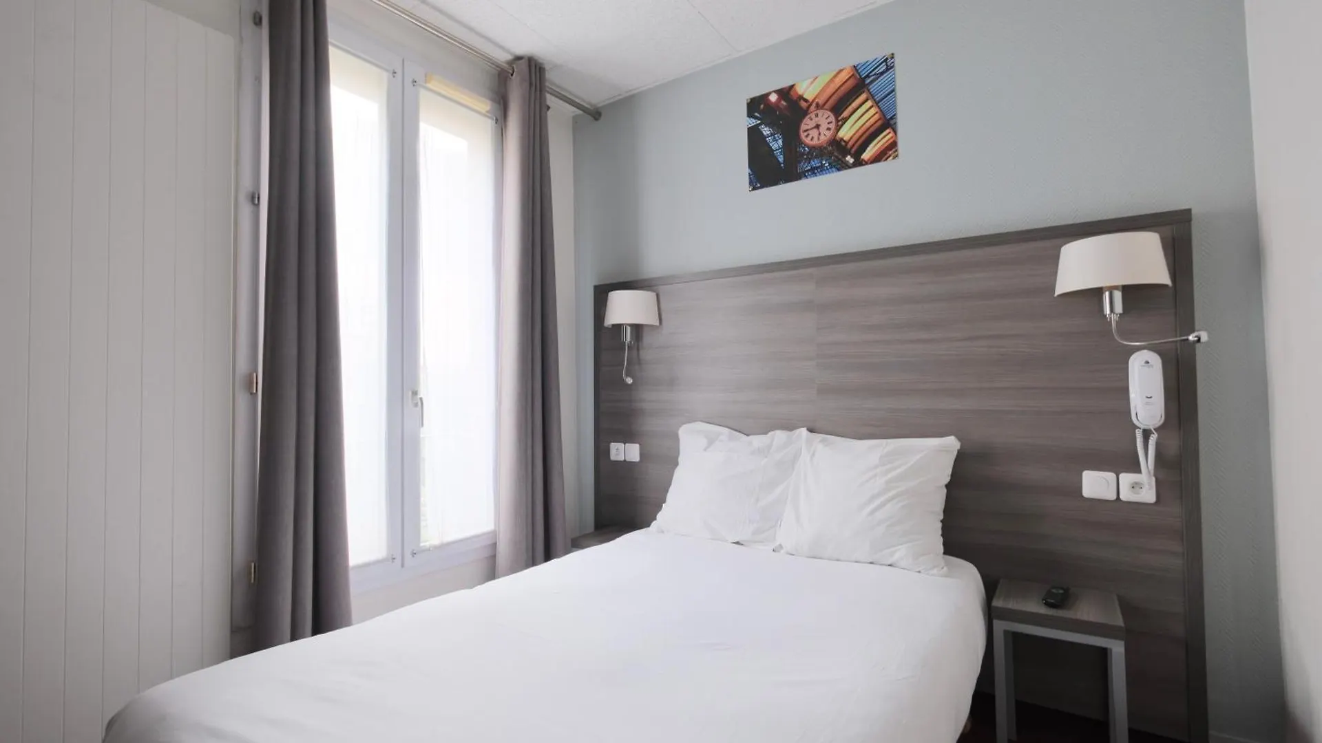 Hipotel Lilas Gambetta Paris 3*,  France